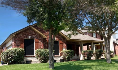 1315 Iron Dale Dr, St Paul, TX 75098-8610