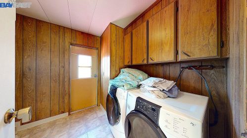 6901 Johnston Rd, Pleasanton CA  94588-9460 exterior