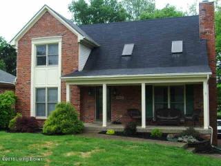 8602 Lambach Ln, Louisville, KY 40220-3494