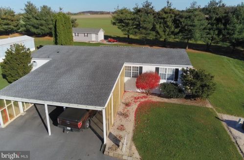 60 Lenwood Park, Lees Cross Roads, PA 17257-8819