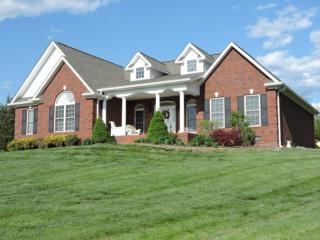 7022 Summer Oak Ln, Knoxville, TN 37918-9477