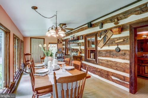 210 Hoernerstown Rd, Hummelstown PA  17036-9503 exterior