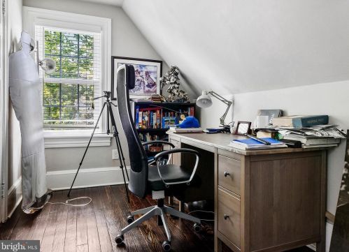 801 Thomas Ave, Riverton NJ  08077-1030 exterior