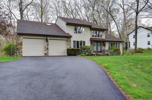 119 Thompson St, South Glastonbury, CT 06073-2918