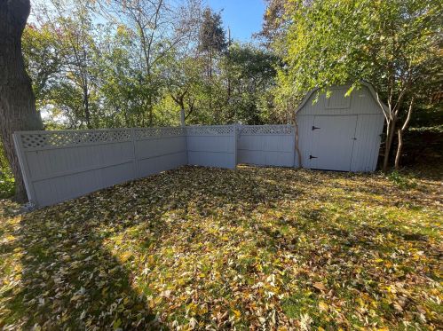 1115 Summit Dr, Waukesha WI  53186-5435 exterior