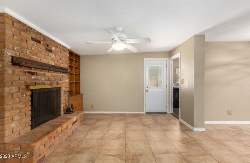 6520 20 Ave, Phoenix AZ 85041-7702 exterior