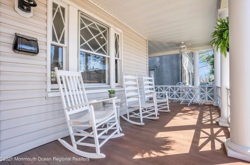 119 Pearl St, Tinton Falls NJ  07701-1522 exterior