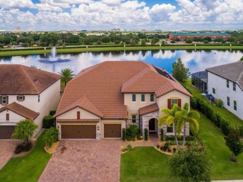 8321 Chilton Dr, Orlando, FL 32836-5827