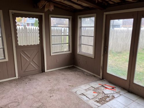 4614 5th Ave, Beaver Falls PA  15010-3320 exterior