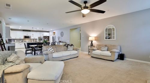 35595 Desert Rose Way, Lake Elsinore CA  92532-2905 exterior