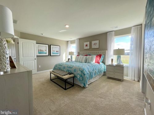 422 Grainery Way, Seaford DE  19973-7611 exterior