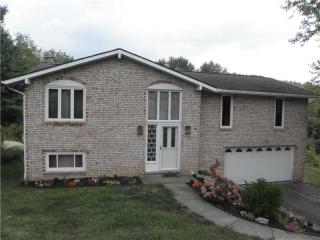 5126 Chevy Chase Dr, Finleyville, PA 15332-1152