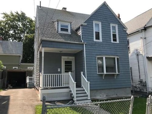 21 Baldwin Ave, Everett, MA 02149-2001