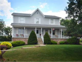 114 Rizzi Dr, North Huntingdon, PA 15642-8913