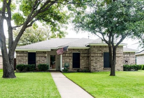 713 Westwind Way, St Paul, TX 75098-4049