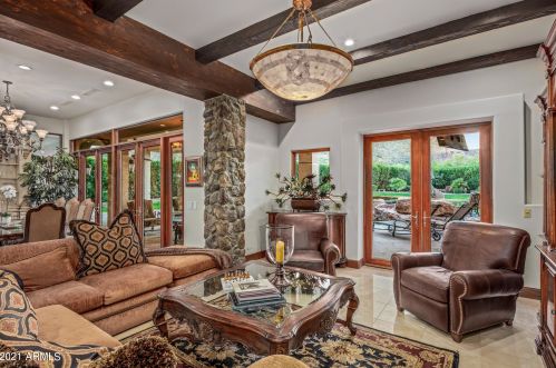 5909 Solcito Ln, Scottsdale AZ 85250-5514 exterior