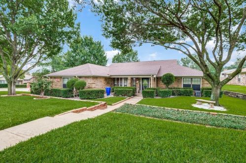 8958 Boca Raton Ct, Fort Worth, TX 76182-3259