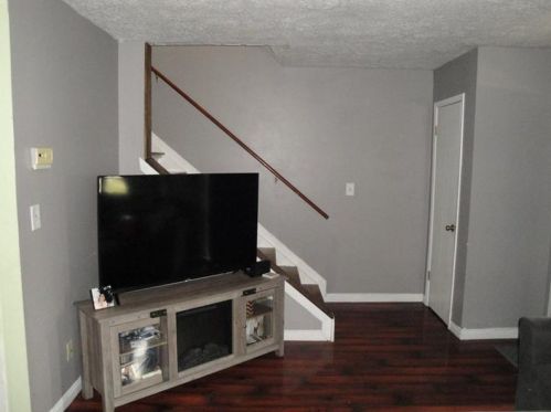 3104 School Pl, Finleyville PA  15332-1355 exterior