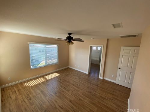 1323 Burdock St, Beaumont CA  92223-8301 exterior