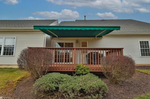 4913 Steeplechase Dr, Macungie PA  18062-8308 exterior