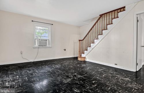 2006 Carlisle Rd, Camp Hill PA  17011-6103 exterior