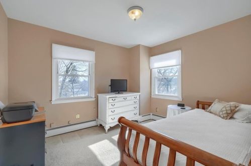 11 Hillside Ter, Monroe NY  10950-2515 exterior