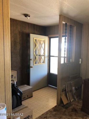 1239 Mckinley Ln, Willcox, AZ 85643-3110