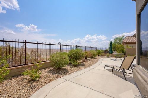 2908 Esmerelda Dr, Bullhead City AZ  86429-1126 exterior