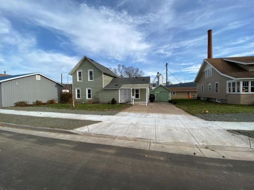 1508 Kranzfelder St, Bloomer, WI 54724-1623