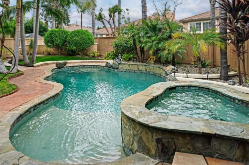 4318 Meadow Spring Way, Oceanside, CA 92057-6535