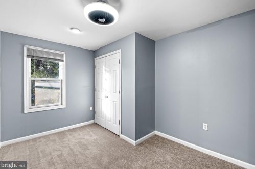 1229 Heald St, Wilmington DE  19802-5240 exterior