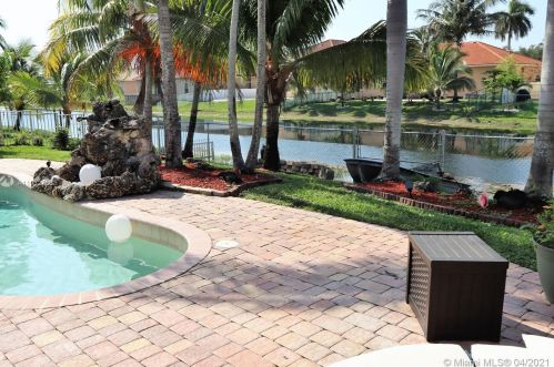 16428 14th St, Hollywood FL  33028-1314 exterior