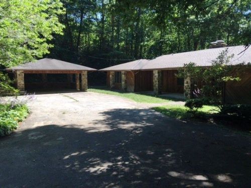 206 High Splendor Rd, Lake Santeetlah, NC 28771-8204