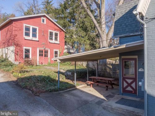 311 Walnut St, Lemoyne PA  17043-1647 exterior