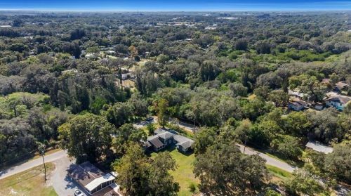 602 1st Ave, Ruskin FL  33570-4002 exterior