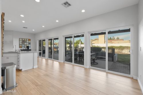 5340 Laurel Ln, Scottsdale AZ 85254-4920 exterior