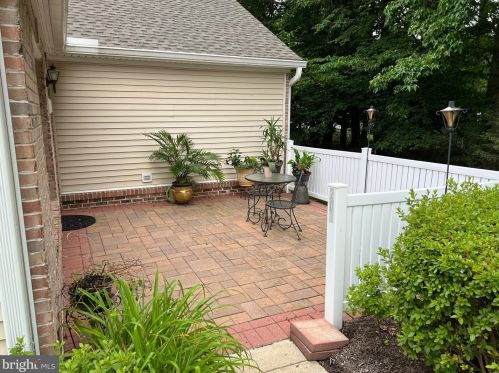 203 Pt Ct, Lawrence Township NJ  08648-2859 exterior