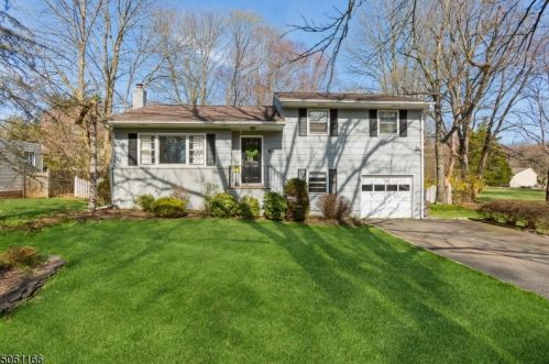 10 Wilshire Rd, Warren, NJ 07059-5621