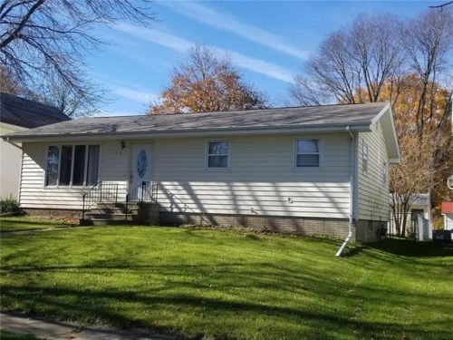 312 Ely St, Walker, IA 52352-7704