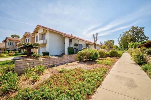 10 Ensueno, Irvine, CA 92620-1844