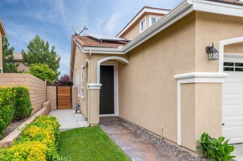 3796 Vine Maple Rd, San Bernardino CA  92407-9020 exterior