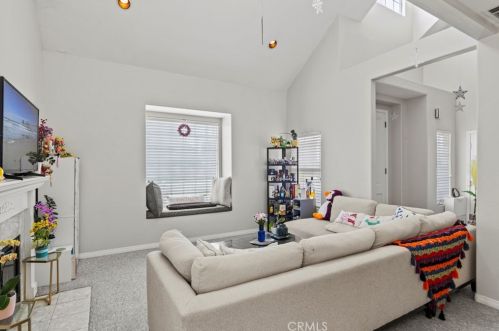 1813 Huntington St, Huntington Beach CA  92648-3131 exterior