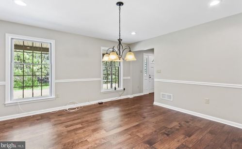 786 Arbor Dr, Red Lion PA  17356-8611 exterior