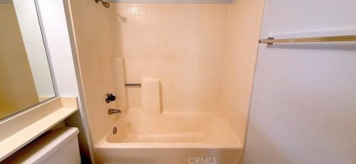 166 Nebraska St, Lake Elsinore CA  92530-1861 exterior