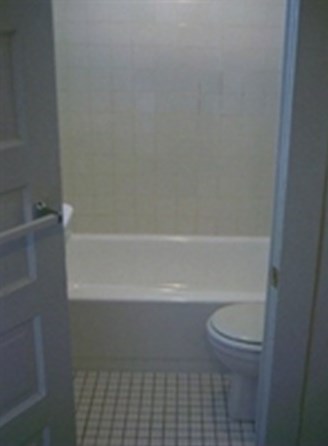 23 Brow St, Fall River MA  02721-2958 exterior