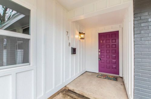 718 Pinehurst Dr, Richardson TX  75080-4112 exterior