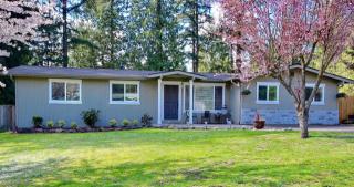 15835 198th Pl, Woodinville, WA 98077-9428