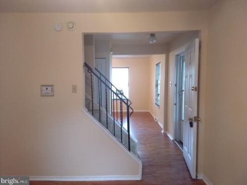 296 Cricklewood Cir, Lansdale PA  19446-1420 exterior