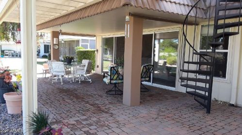 10234 Highwood Ln, Sun City, AZ 85373-1636