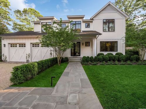 7 Woodpink Dr, East Hampton, NY 11937-1095